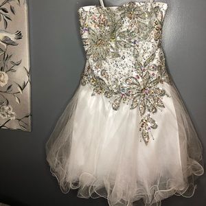 Tony Bowls White Sequin Sweetheart Prom Dress